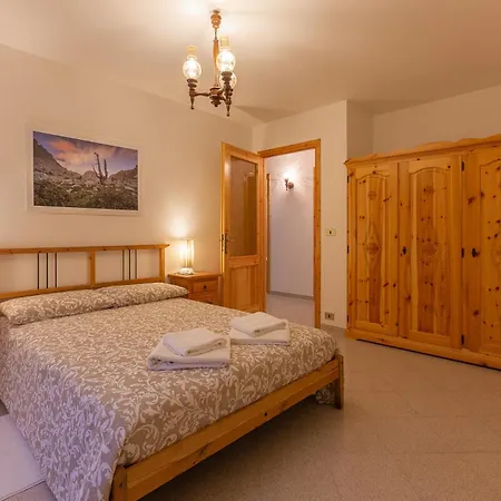 Bertines Panoramica - Borgata Di Montagna דירה *